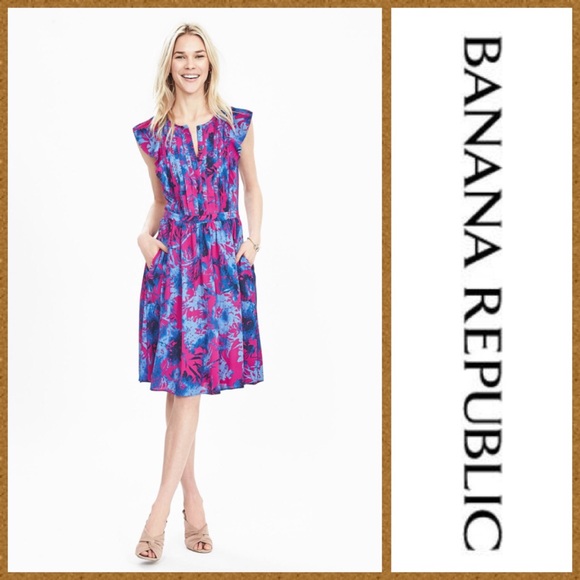 Banana Republic Dresses & Skirts - Banana Republic | Floral Flutter Sleeved Dress